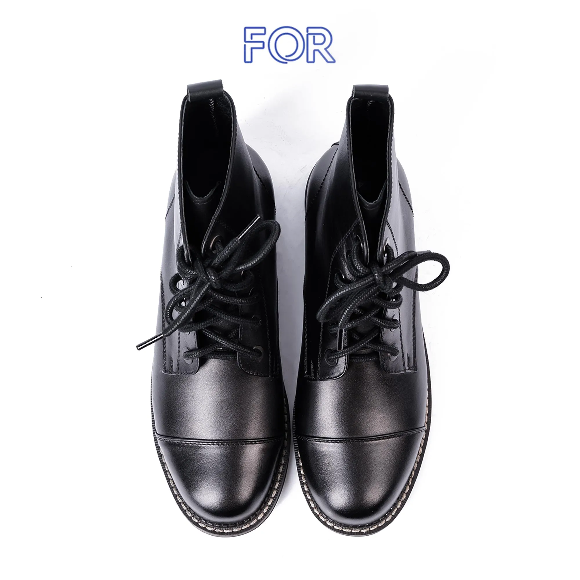 GIÀY LACE-UP CAPTOE BOOTS DA BÒ CHỈ TRẮNG BF10