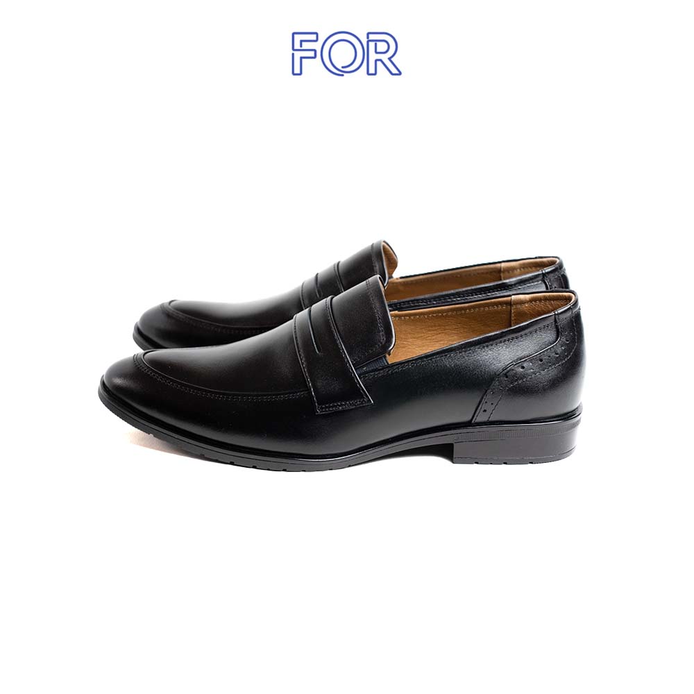 Giày lười Horsebit Loafer da bò màu đen phom mũi nhọn PLF01